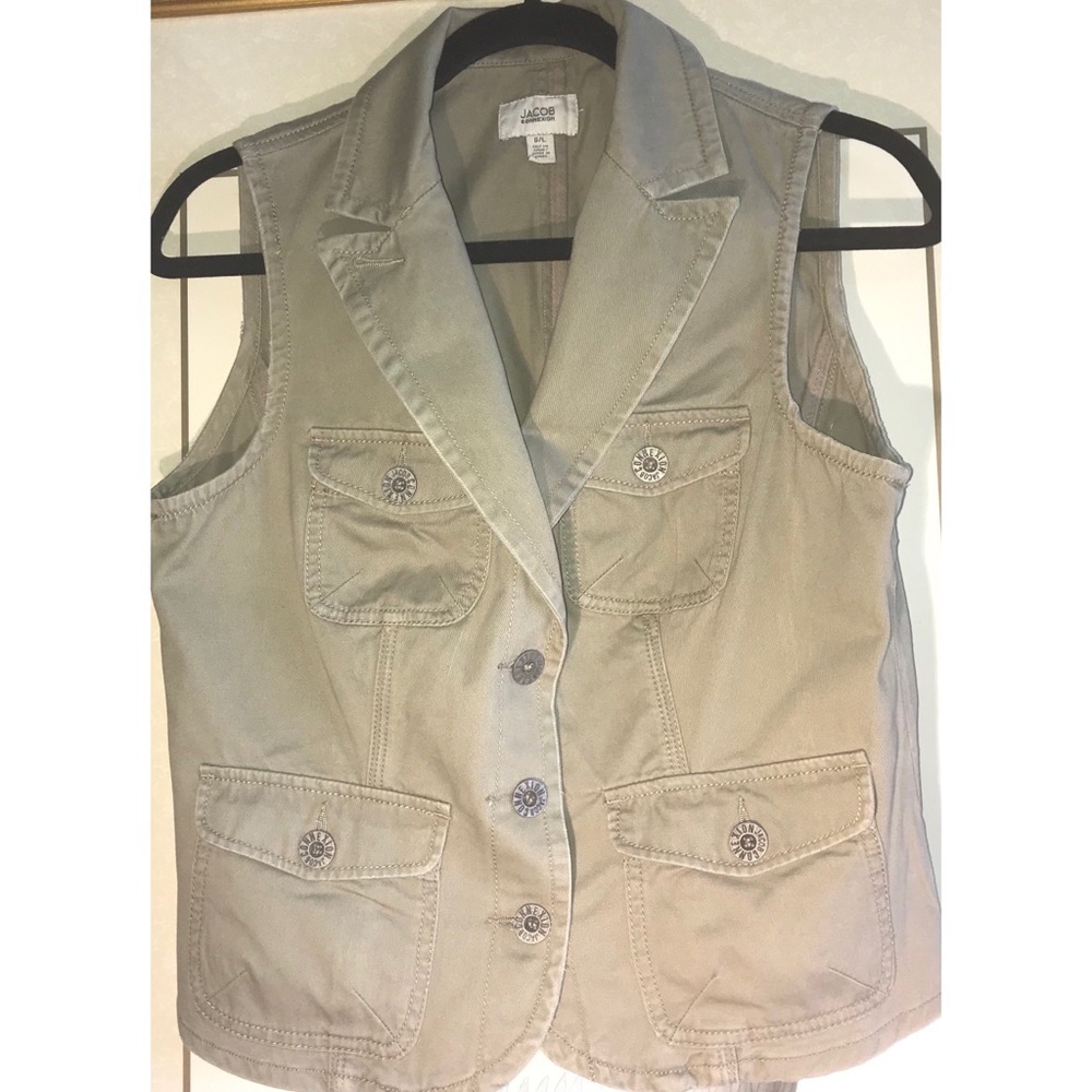 🎗NWOT🎗Jacob Vest🎗